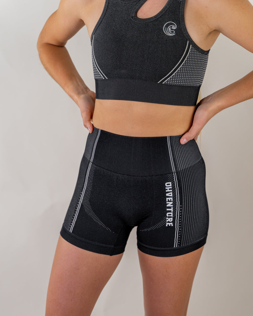 Women’s Seamless Training Shorts