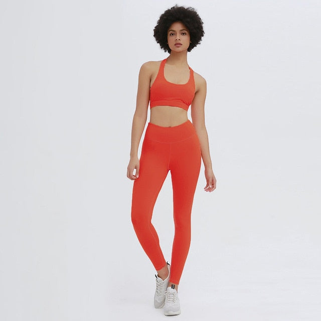 Women’s Seamless Halter Yoga Set